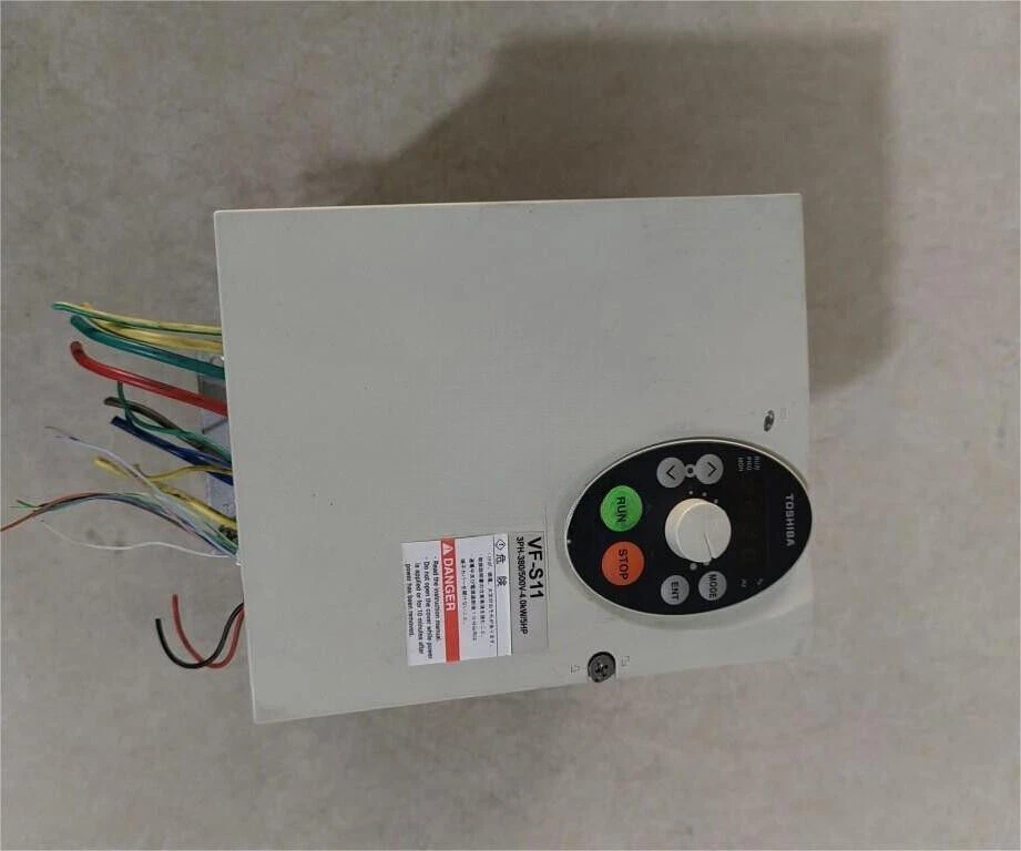 VFS11-4037PL-WN Toshiba VF-S11 Series Industrial vector Inverter Drive 4KW 380V - Image 1 of 1