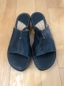 Born Women's Black Leather Slide Sandals 11 - Picture 1 of 5