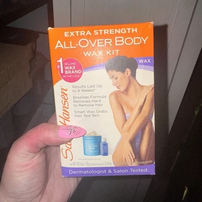 Nuevo Kit De Depilación Cera Todo el Cuerpo Sally Hansen EXTRA FUERZA Original Foto 1 de 4