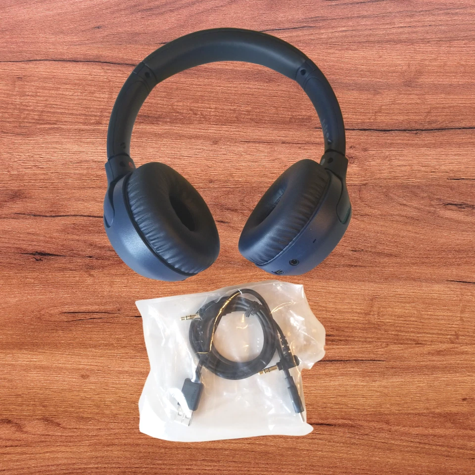 Auriculares de diadema inalámbricos sobre la oreja AZUL Sony WH-XB700l Foto 1 de 4