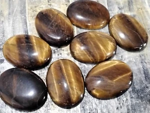Natural Tiger Eye Cabachon, 40x30x7.5mm,Oval, 2 pieces, Free postage. Oz - Picture 1 of 2