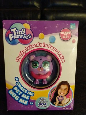 Tiny Furries Fluffy Friends In Your Palm Blink Risita Canta y 60+ Más Reacciones Foto 1 de 4