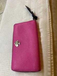 Kate Spade Stacy Cobble Hill HOT PINK Leather Wallet Large Gold Logo - Picture 1 of 8