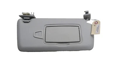 Оригинальный солнцезащитный козырек для правой передней пассажирской стороны Infiniti QX30 2017-2019 годов выпуска - Изображение 1 из 4