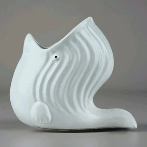 White Whale Sponge Utensil Holder Canister Ceramic Nautical Kitchen New - Picture 1 of 6