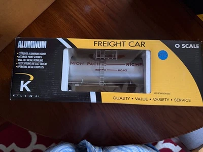 K-Line K6333-2111 Union Pacific Aluminum Tank Car – “Research Project” – New in - Image 1 of 2