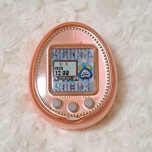 tamagotchi Tamagotchi 4U For You Plus Peach Orange Rare Color Japan - Picture 1 of 12