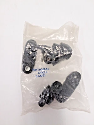 BOLSA DE HERRAJES PARA PARABRISAS DE CICLO NACIONAL # 31 PARA PLEXISTAR, PLEXIFAIRING Foto 1 de 4