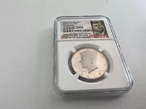 2018-S MEDIO DÓLAR KENNEDY VESTIDO F.R NGC PF70 U.C 10 MONEDAS VESTIDO PRUEBA CONJUNTO TOP POP - Imagen 1 de 4