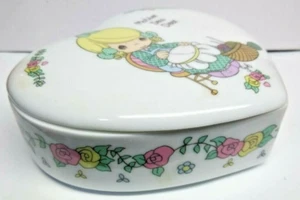 VINTAGE 1995 Precious Moments Expressions Enesco - MOTHER SEW DEAR - Heart Dish - Picture 1 of 10