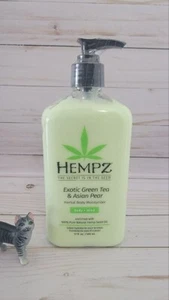 HEMPZ EXOTISCHER GRÜNER TEE & ASIATISCHE BIRNE PFLANZLICHE KÖRPERFEUCHTIGKEITSCREME ~ Versiegelt 17oz/500ml - Bild 1 von 2