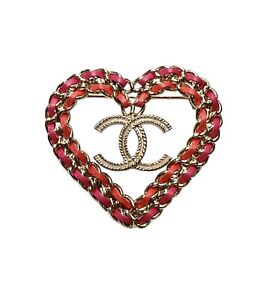 NIB CHANEL Pink And Red Leather Chain Gold CC Heart Brooch Pin 2018 AUTHENTIC