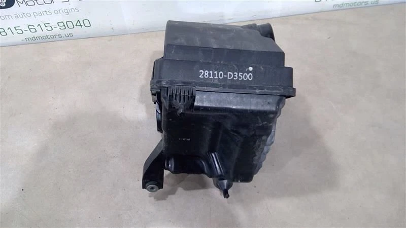 Carcasa filtro aire Hyundai Tucson 2016-2018 28110-D3500 Foto 1 de 4