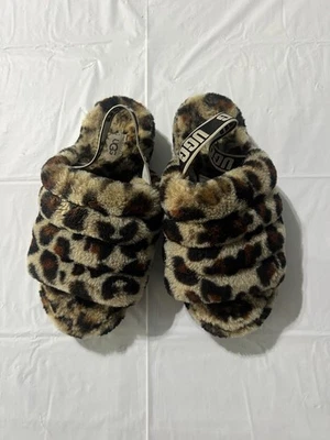  Тапочки UGG с анималистическим принтом. Плюшевый и удобный. Размер 6 - Изображение 1 из 3