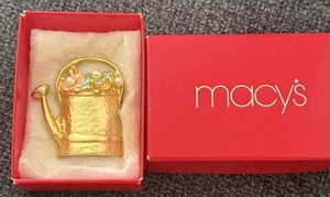Macys Gold Flower Watering Pot Pin Brooch In Box Vintage - Picture 1 of 3