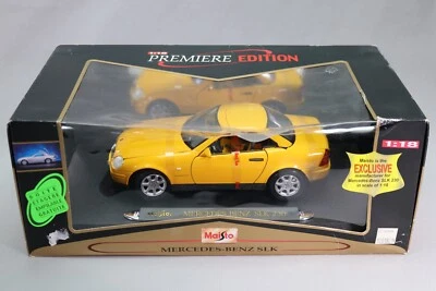 LJ515 MAISTO PREMIERE EDITION 36838 1/18 1:18 Mercedes Benz SLK 230 jaune - Photo 1/4