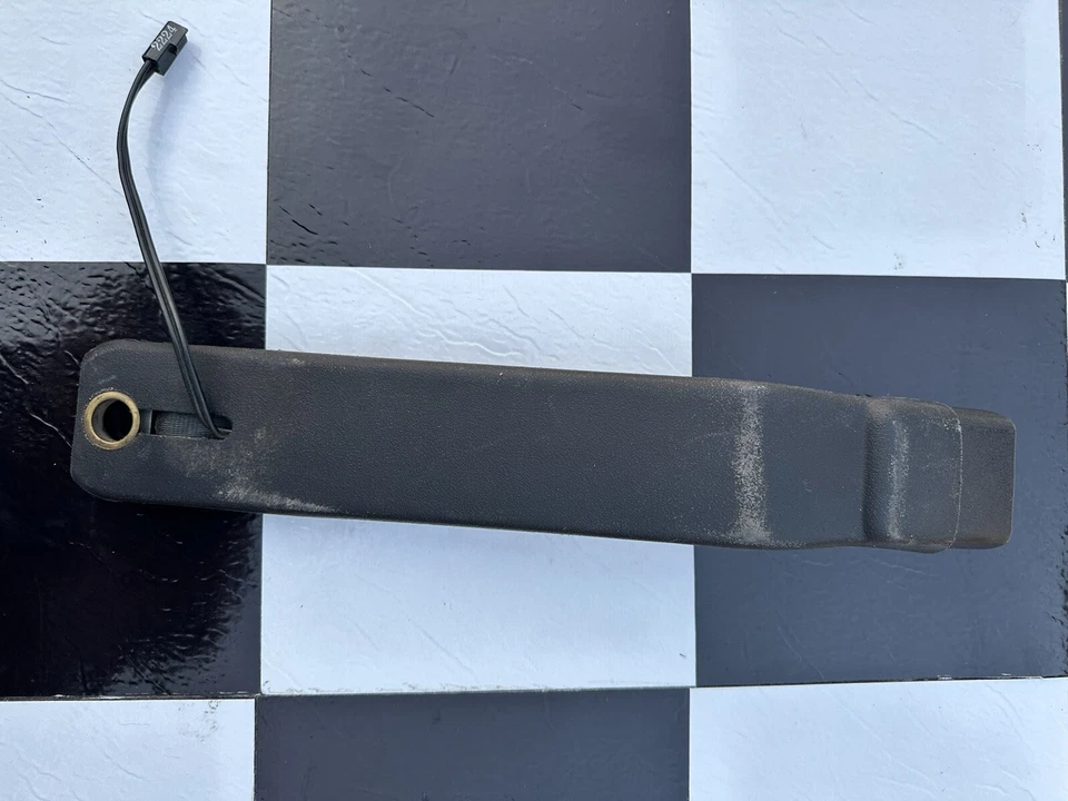 Chevrolet Corvette 1994-1996 hebilla cinturón seguridad conductor izquierdo Foto 1 de 1