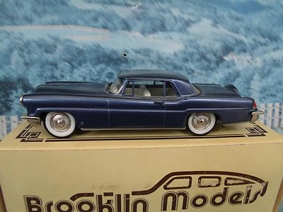 Modelos Brooklin BRK11 1956 Lincoln Continental Mk.II metal branco em escala 1/43 - Imagem 1 de 4