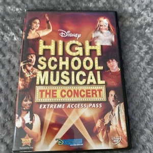 High School Musical: The Concert (Extreme Access Pass) - Picture 1 of 3
