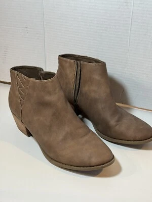 Botines para mujer American Eagle botín tostado cremallera lateral corta talla 11 Foto 1 de 4