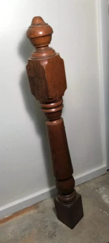 Jan 2028 Antique Oak Corner Newell Post Cover