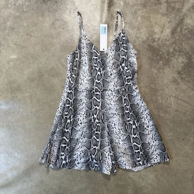 Millau 背心连身裤女式 XS 码灰色蛇皮印花意大利面肩带 — 第 1/4 张图片