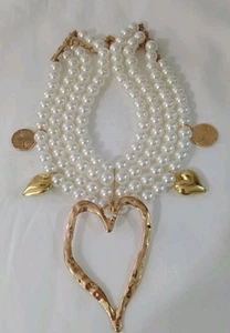 Retro Exaggerated White Beaded Choker With Gold Toned Heart & Charms 13" Ext - Picture 1 of 6