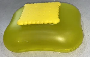 Caja de galletas Alessi Mary amarilla por Stefano Giovannoni rara - Imagen 1 de 3
