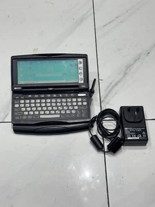 Hewlett Packard HP 620LX Palmtop Windows CE con cargador funcionando - Imagen 1 de 10