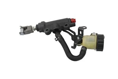 Cilindro maestro de freno trasero Honda CBR 1000 RR 2011 Foto 1 de 4