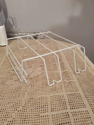 ClosetMaid Estante de Almacenamiento de 2 Niveles - Alambre Recubierto de Blanco, Montaje en Pared o Puerta Organizador Foto 1 de 4