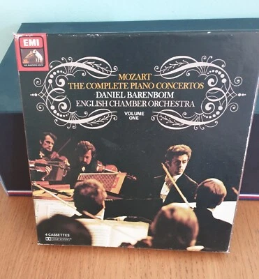 FAB 4 x CASSETTE BOX SET - MOZART COMPLETE PIANO CONCERTOS - DANIEL BARENBOIM - Image 1 of 4