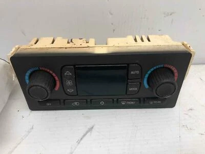 Trailblazer EXT 2003 2004 calefacción control de aire acondicionado Foto 1 de 2