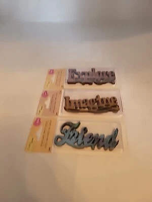 Crafter's Cuadrado Corte Láser Palabras Mezcla LOTE DE 3 Paquetes TOTAL 9 Palabras Nuevo Foto 1 de 4