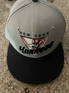 New Era Youth Baseball Cap - Picture 1 of 4