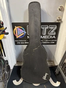 Original Vintage Gibson Guitar Hard Case W Red Velvet Lining- Restored & Cleaned - Picture 1 of 6