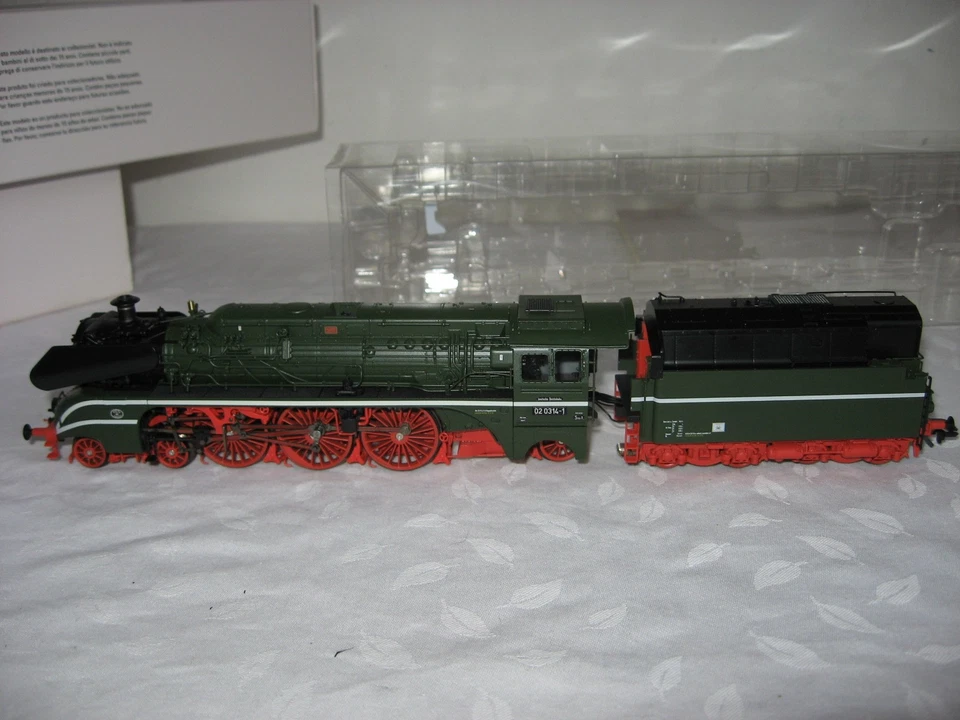 GR156* Märklin H0 39027 Dampflok BR 02 0314-1 DR OVP mfx/Sound Kupplung defekt - Bild 1 von 4