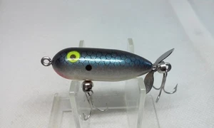 Señuelo de pesca vintage Heddon Tiny Torpedo gris/azul sábalo 1 7/8" Topwater 1/4 oz - Imagen 1 de 7