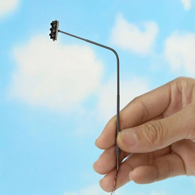 2 Stück Spur H0 1:87 Modell Verkehrsampel Signal Modell LEDs Lampe Leuchte - Bild 1 von 4