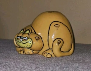 Vintage Garfield The Cat Hand Painted Ceramic Piggy Bank 1983 - Picture 1 of 12