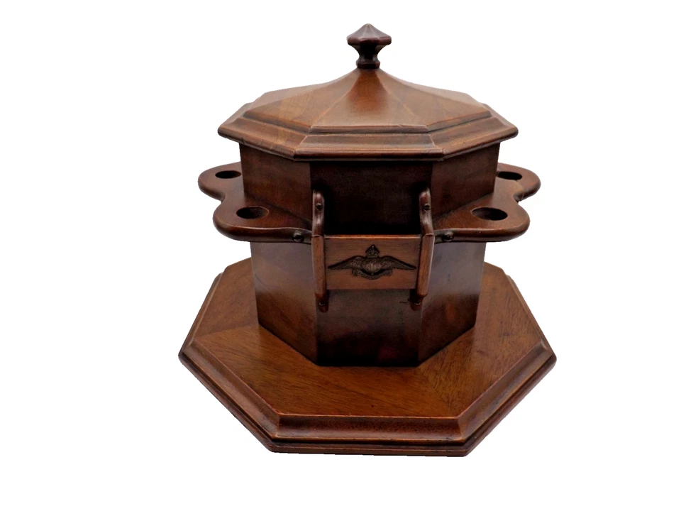 Caja de tabaco de caoba Royal Flying Corps soporte para pipa con insignias RFC Foto 1 de 4