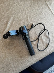 Controlador de demanda de zoom digital Fujinon DigiPower para lente de transmisión ERD-40A-D01 - Imagen 1 de 6