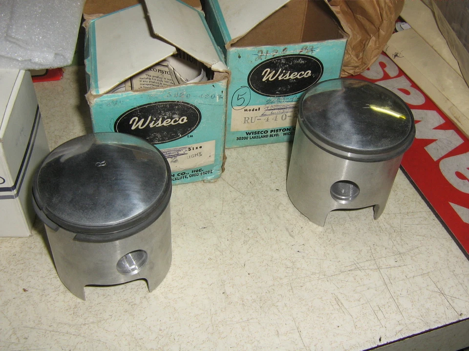 rupp tohatsu 440 wiseco piston set +.020 over 2170p2&2171p2 free ship - Image 1 of 1