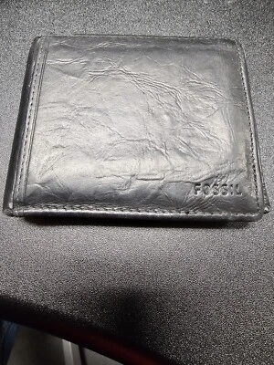 Carteras de hombre varias usadas Foto 1 de 4