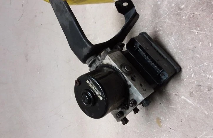 Honda CRV CR-V EX 2005-2006 montaje modulador bomba abs antibloqueo fabricante de equipos originales 15 16 Foto 1 de 1