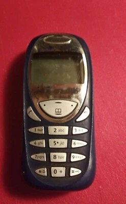 Siemens Candy Bar Phone  - Image 1 of 4