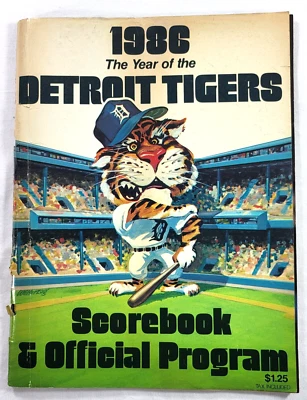 DETROIT TIGERS 1986 SCORE BOOK AND OFFICIAL PROGRAM vs Kansas City Royals - Image 1 of 4