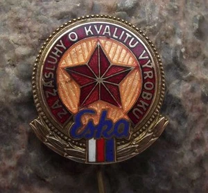 Raro Antiguo Eska Carreras Bicicletas de Checoslovaquia Pin Insignia Premio al Mérito - Imagen 1 de 2