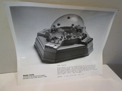 1976 年马克思玩具 POPCORN 游戏玩具公平经销商照片 L@@K 8x10 黑/白照片 — 第 1/2 张图片