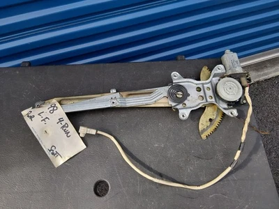 Regulador y motor ventana eléctrica delantera izquierda Toyota 4Runner 96-98 - SR5 Limited Foto 1 de 4